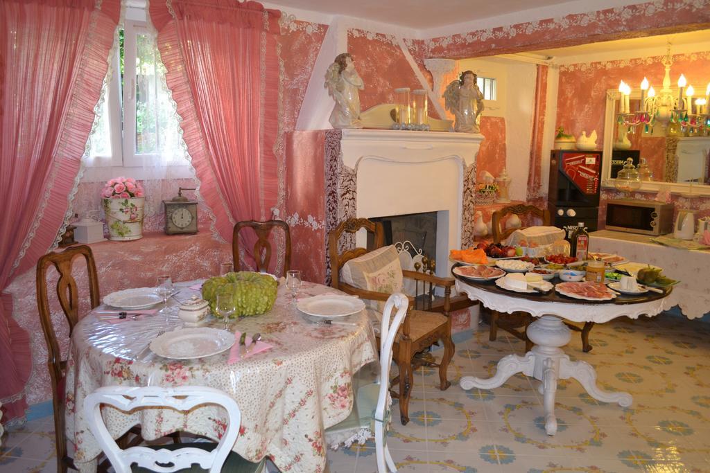 La Maison Delle Favole Дезенцано-дель-Гарда Экстерьер фото